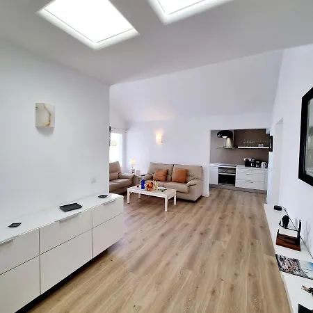 Daire Luxury Coral First Line Of The Sea Playa Honda (Lanzarote)