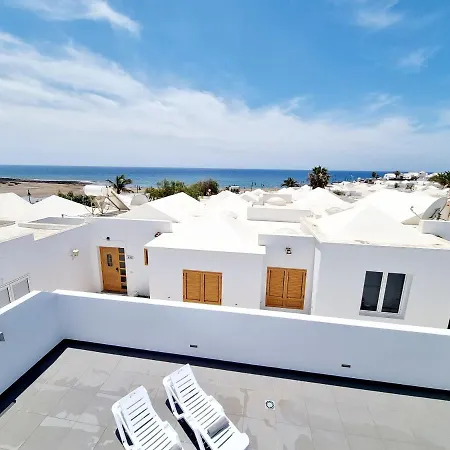 Apartamento Luxury Coral First Line Of The Sea *