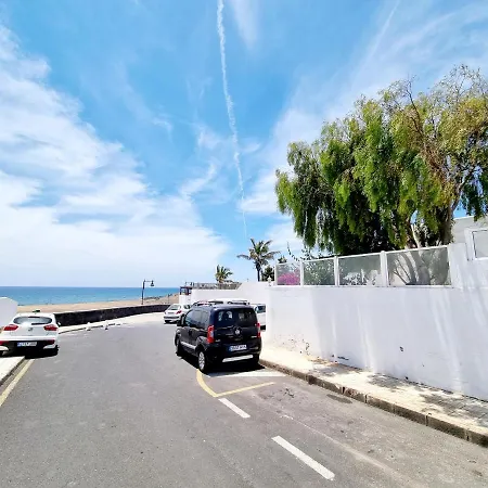 Luxury Coral First Line Of The Sea * Playa Honda (Lanzarote)