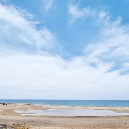 דירה Luxury Coral First Line Of The Sea