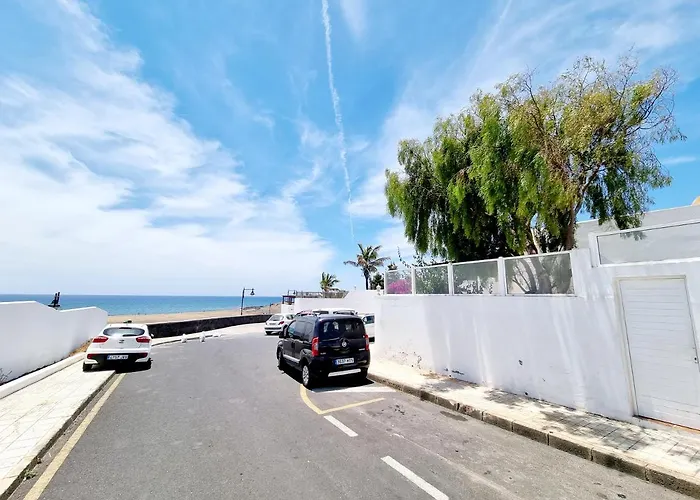 Luxury Coral First Line Of The Sea * Playa Honda (Lanzarote)