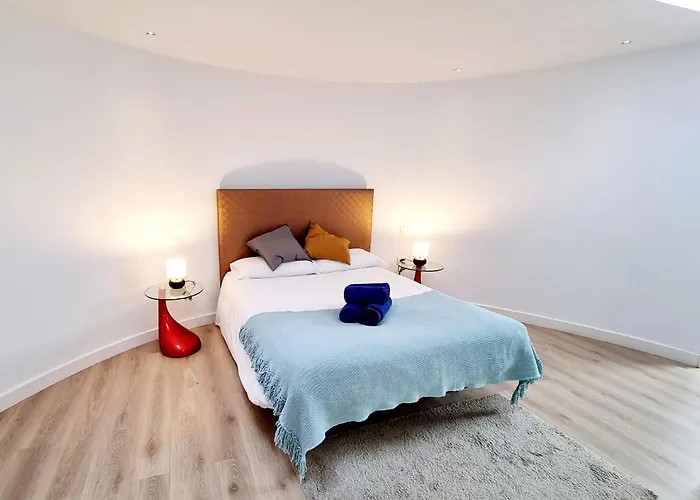 Luxury Coral First Line Of The Sea *