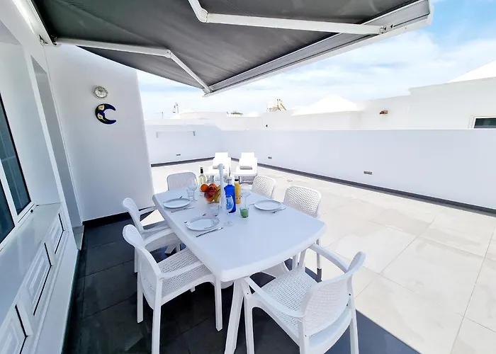 Luxury Coral First Line Of The Sea