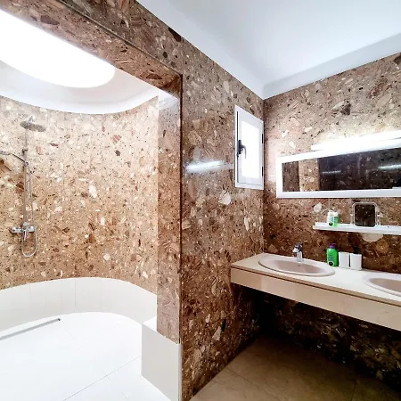 Luxury Coral First Line Of The Sea Playa Honda (Lanzarote)