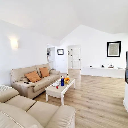 Appartement Luxury Coral First Line Of The Sea